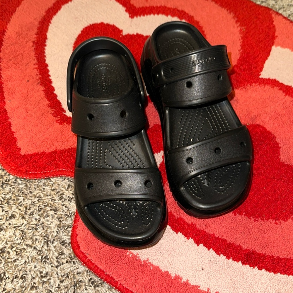 Women’s Crocs Sandals